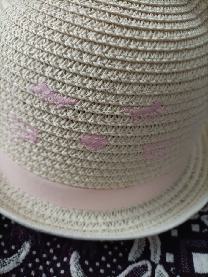 Chapeau - photo numéro 2