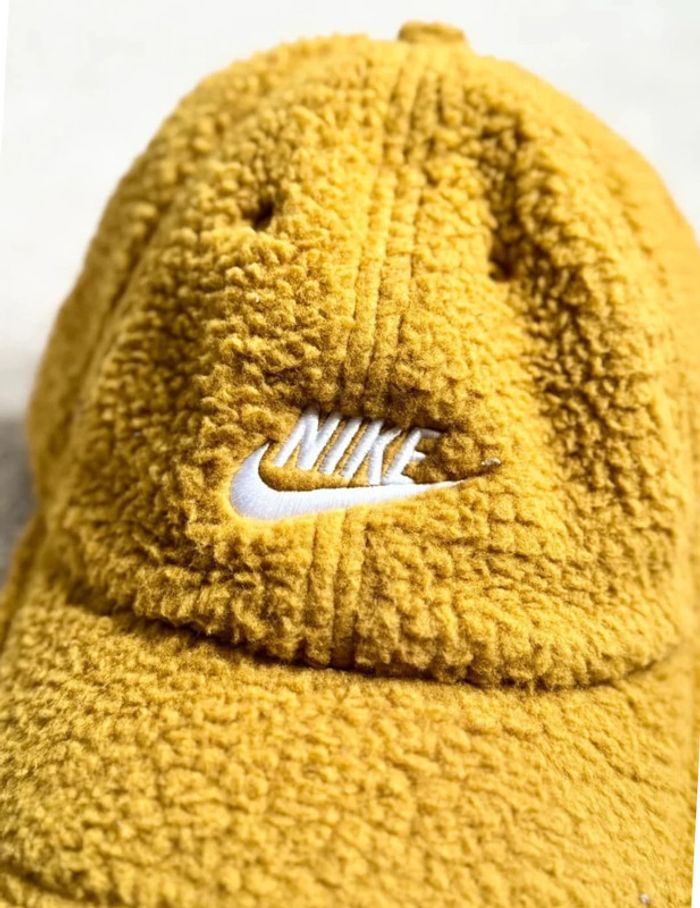 Casquette Nike Club Cap- Moutarde - photo numéro 2