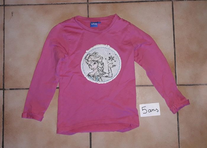 Pull 5 ans fille.