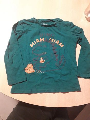 Tee-shirt in extenso