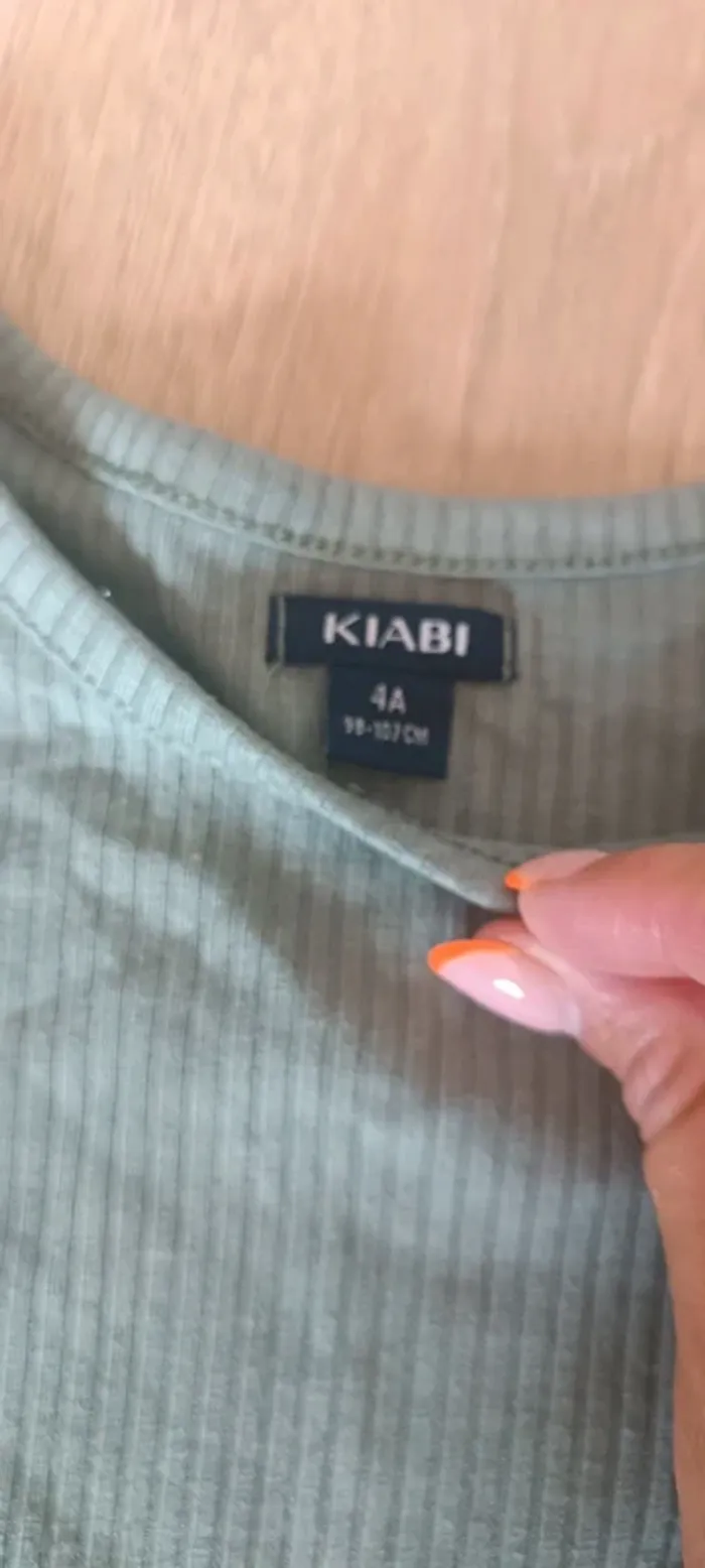 Robe Kiabi 4ans - photo numéro 2