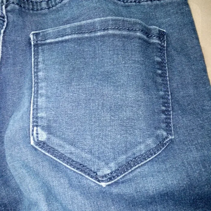 Jeans fille ou femme - photo numéro 13