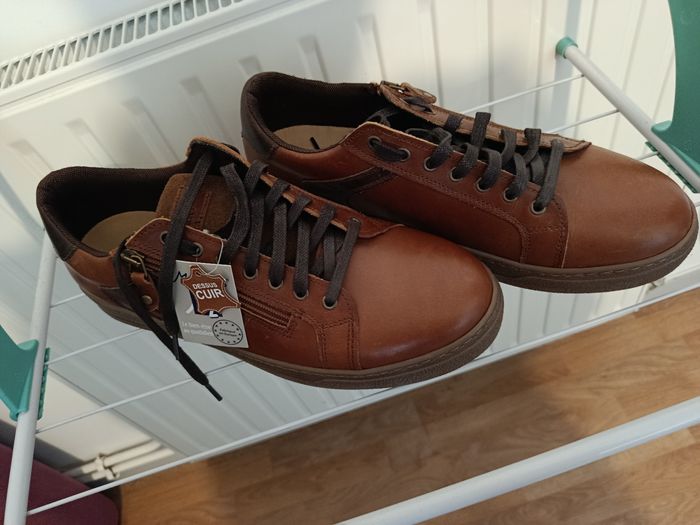 A saisir, NEUVES , chaussures homme , " Moran's" , taille 45 ! - photo numéro 2