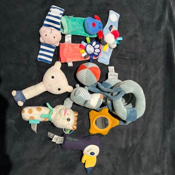 lots jouets d’eveils