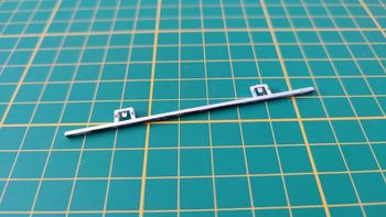 Baguette latérale 1 pièce détachée miniature Burago Mercedes 300 SL 1954 1/18 1/18e #B16