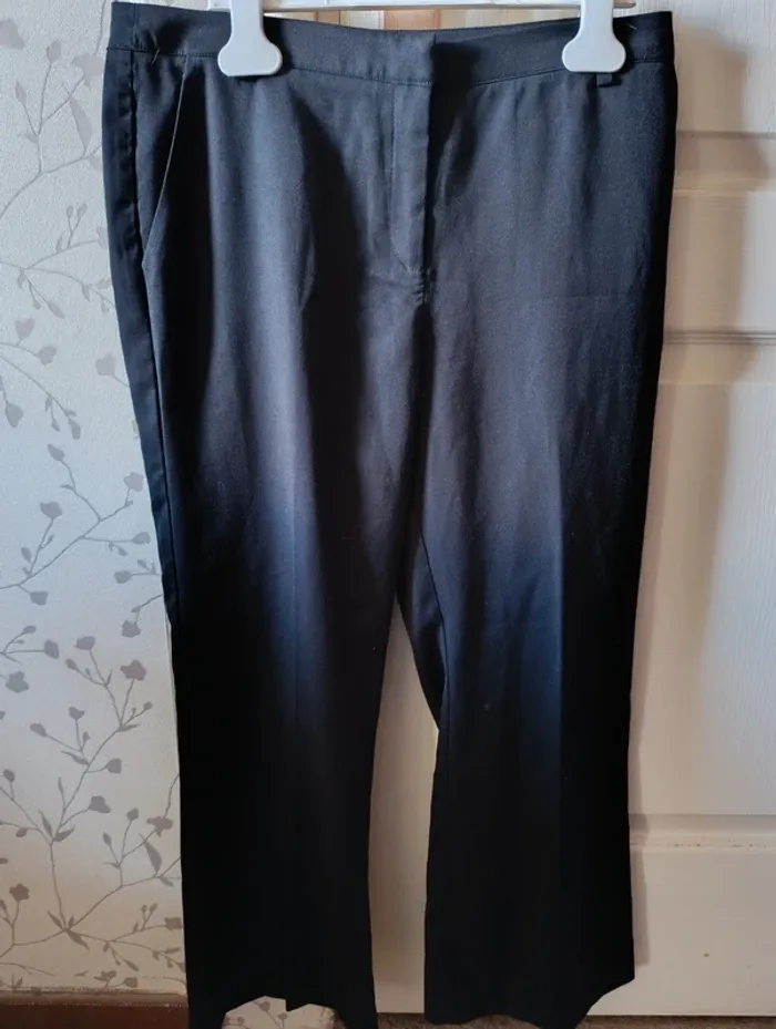 Neuf Pantalon noir LPB Les petites bombes taille 38