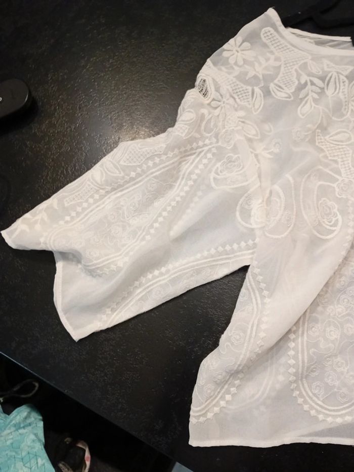Haut Blanc Brodé Zara - photo numéro 6