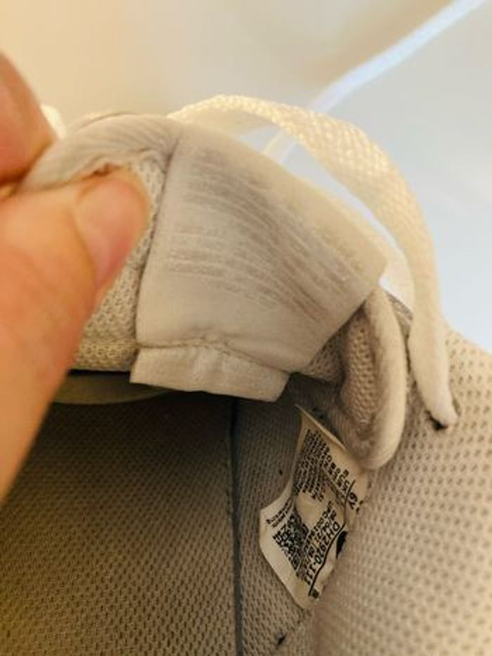 Baskets Nike Air force one pointure 38,5 - photo numéro 4