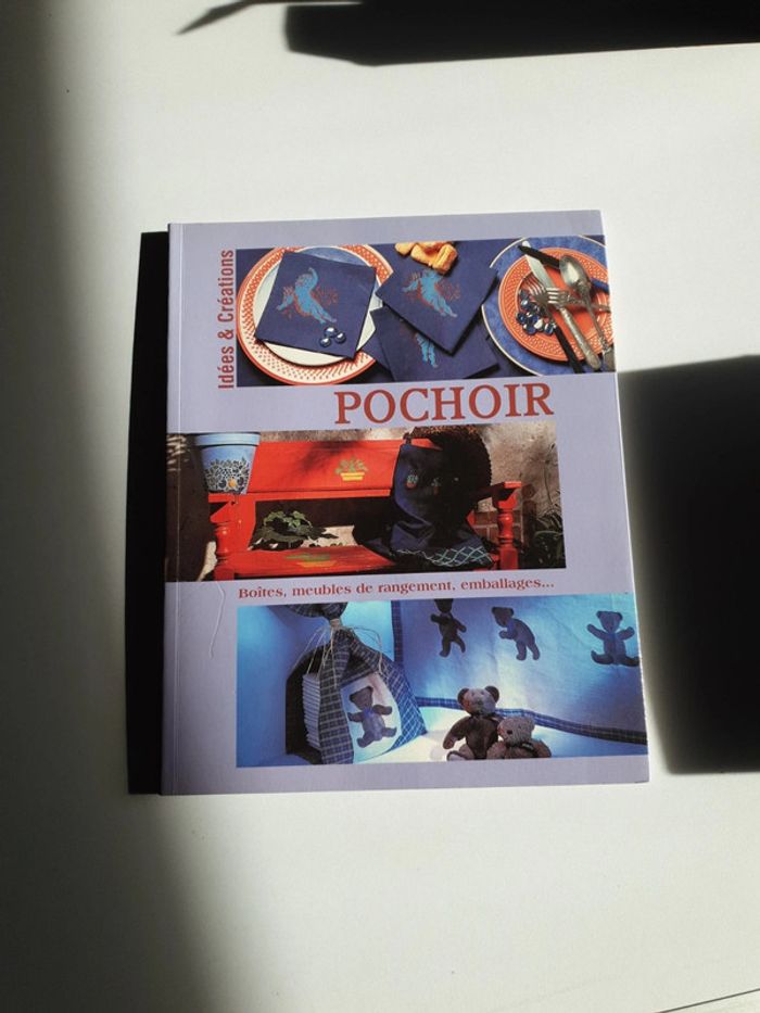 Livre Idées & Créations - Pochoir - photo numéro 1