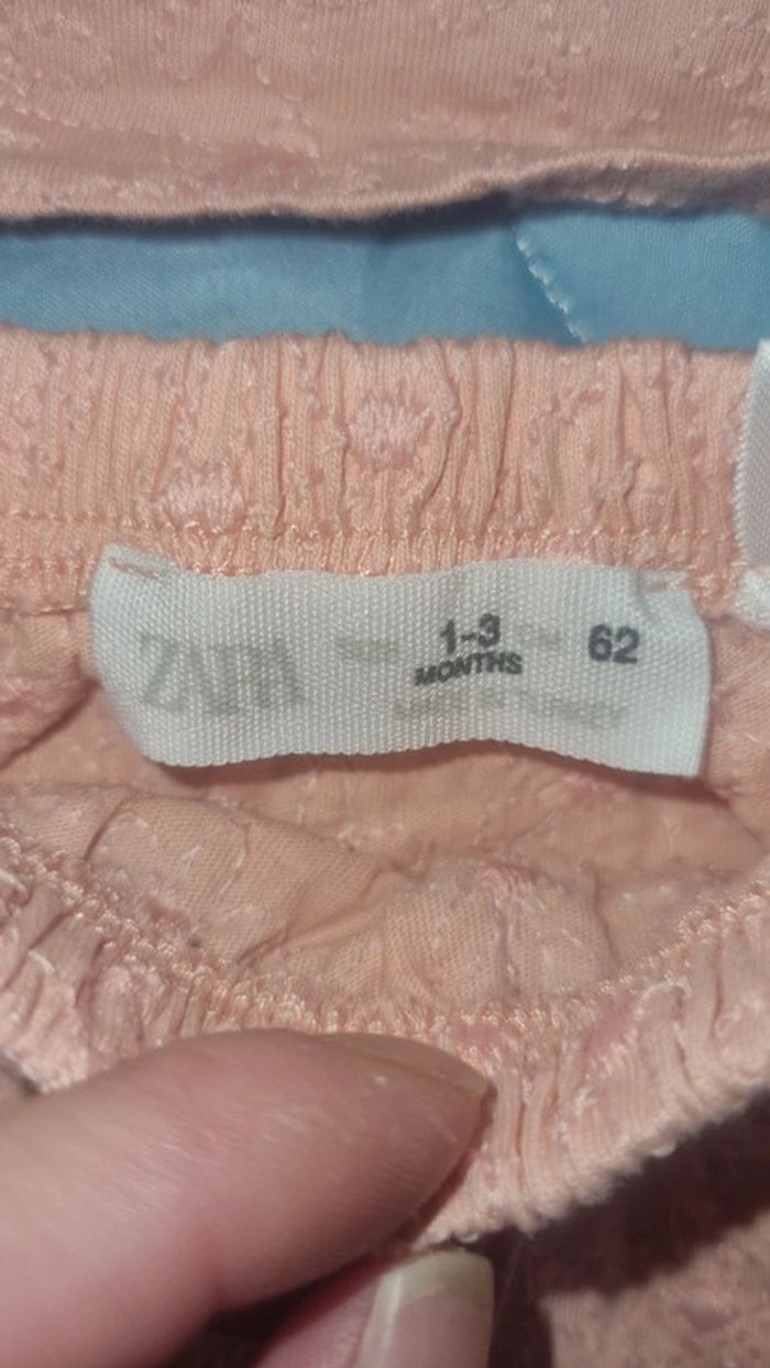 Ensemble Tee-shirt culotte 1/3 mois en très bon état - photo numéro 12