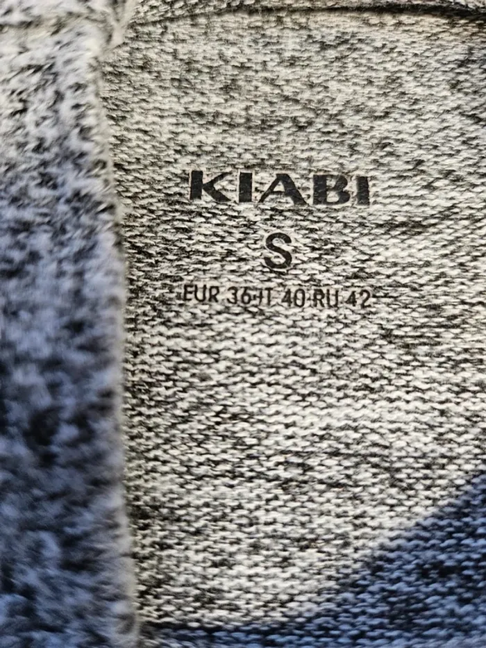 Pull fin Kiabi taille S / 36 - photo numéro 5