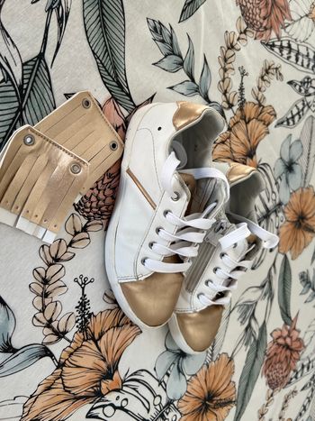 Baskets IKKS taille 32