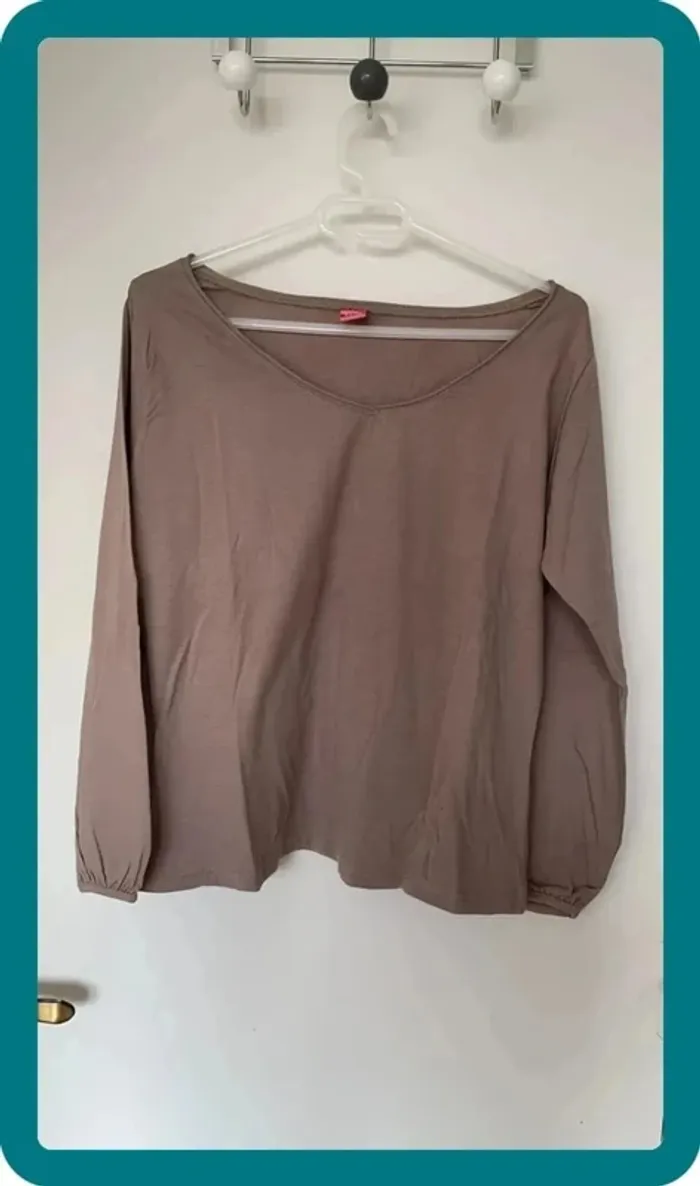 Haut marron