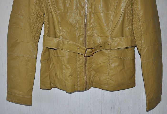 BLOUSON SIMILICUIR JAUNE - XLMODE - T.XL - NEUF - photo numéro 4