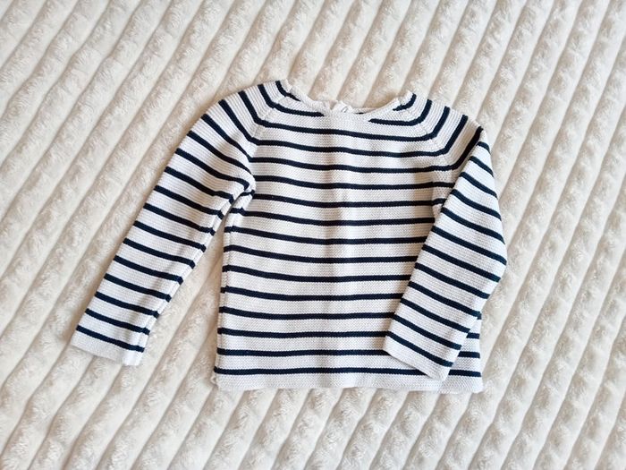 Pull fille 18mois kiabi 🤍💙