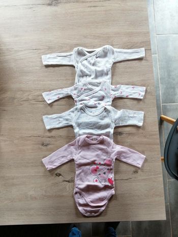 Bodies manches longues 1 mois