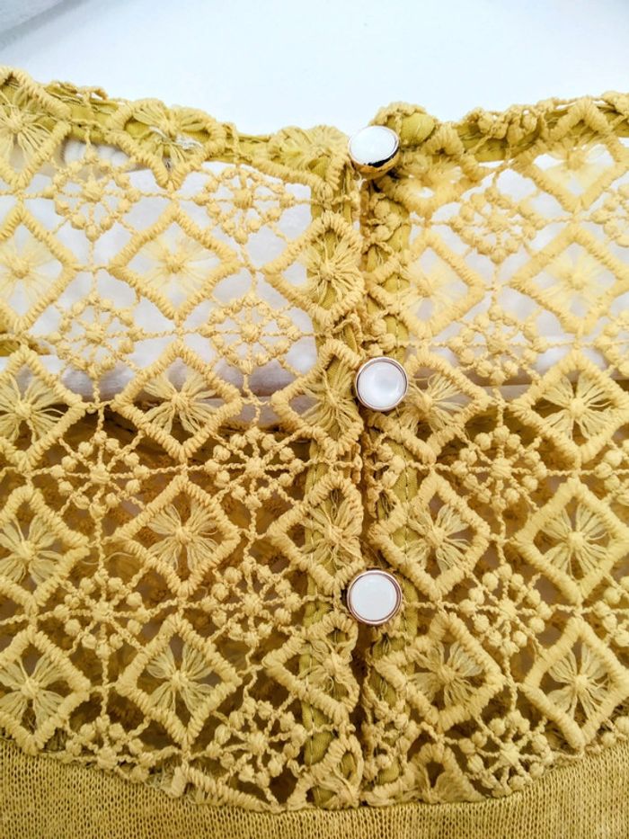 t-shirt jaune moutarde Charlior taille M - photo numéro 3