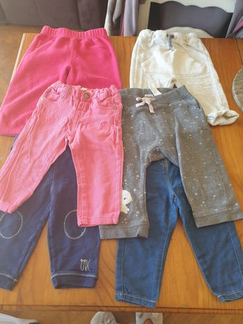 Lot pantalon 9 mois 12 mois
