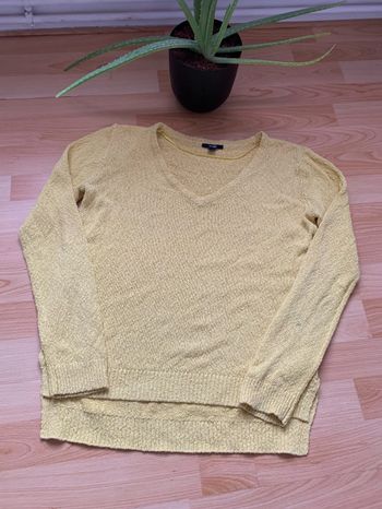 Pull jaune pâle taille S