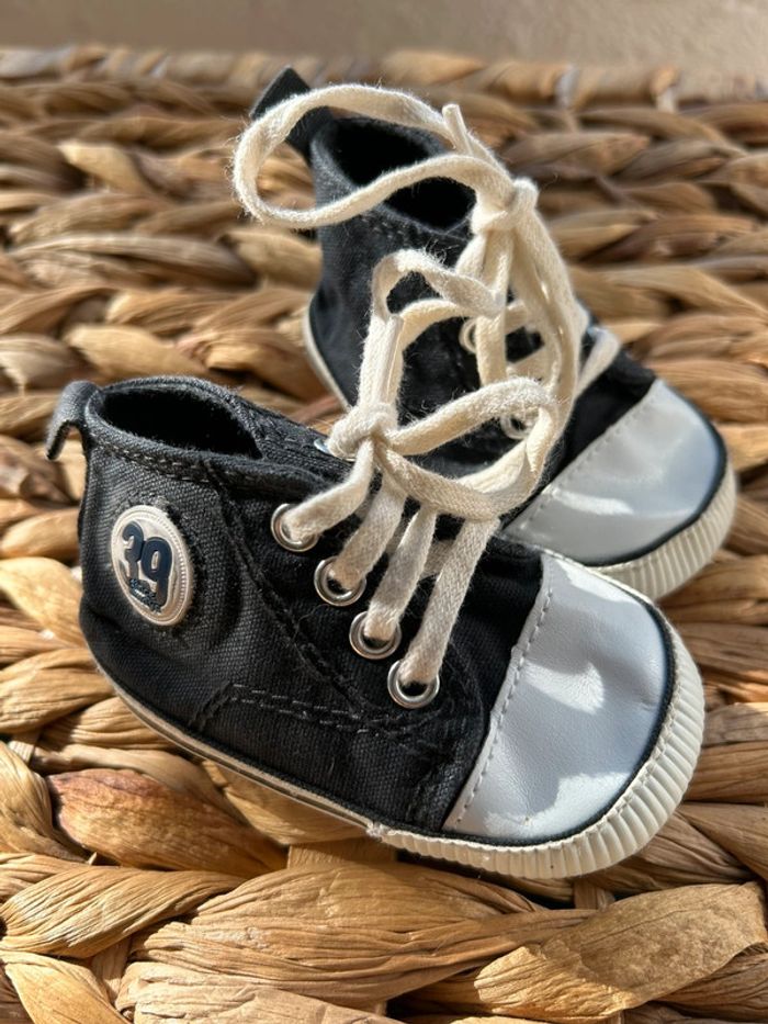 Paire de baskets - 17/18 - Grain de blé