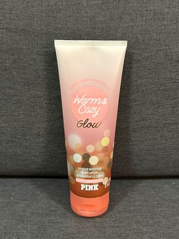 Lait hydratant - Pink Victoria’s Secret - Warm & Cosy Glow - Poire & orchidée - Corps 236ML Neuf