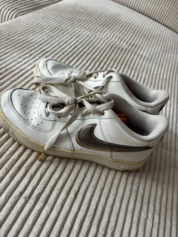 Nike taille 37.5