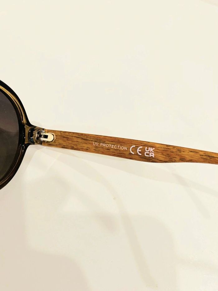 Lunette de soleil mixte ronde marron miel bras effet bois UV protection catégorie 2 - photo numéro 4