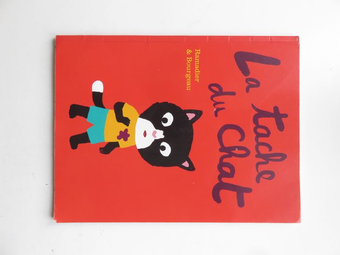 Album 2 à 4 ans : La tache du chat. (Cédric Ramadier & Vincent Bourgeau - L'école des loisirs)
