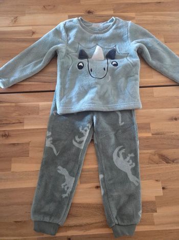 Pyjama chaud