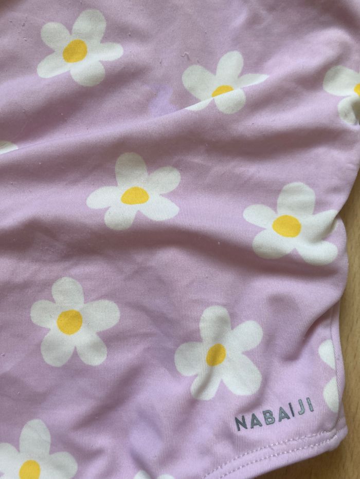 maillot de bain 1 pièce imprimé marguerites taille 7/8 ans - photo numéro 3