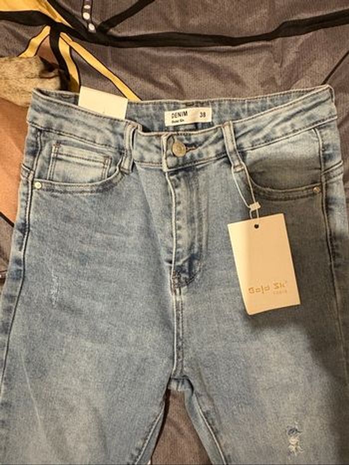 Jean bleu - photo numéro 5