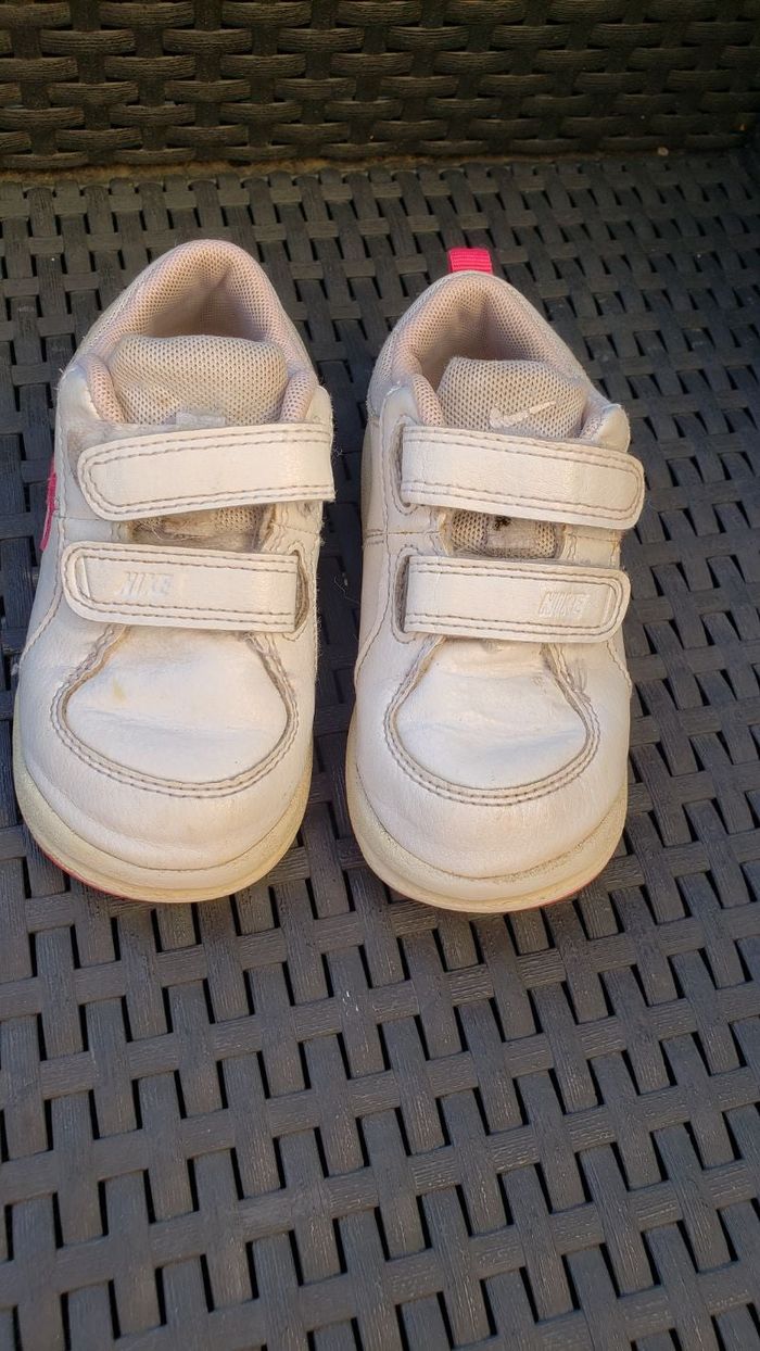 Baskets fille pointure 23 Nike Beebs by Kiabi