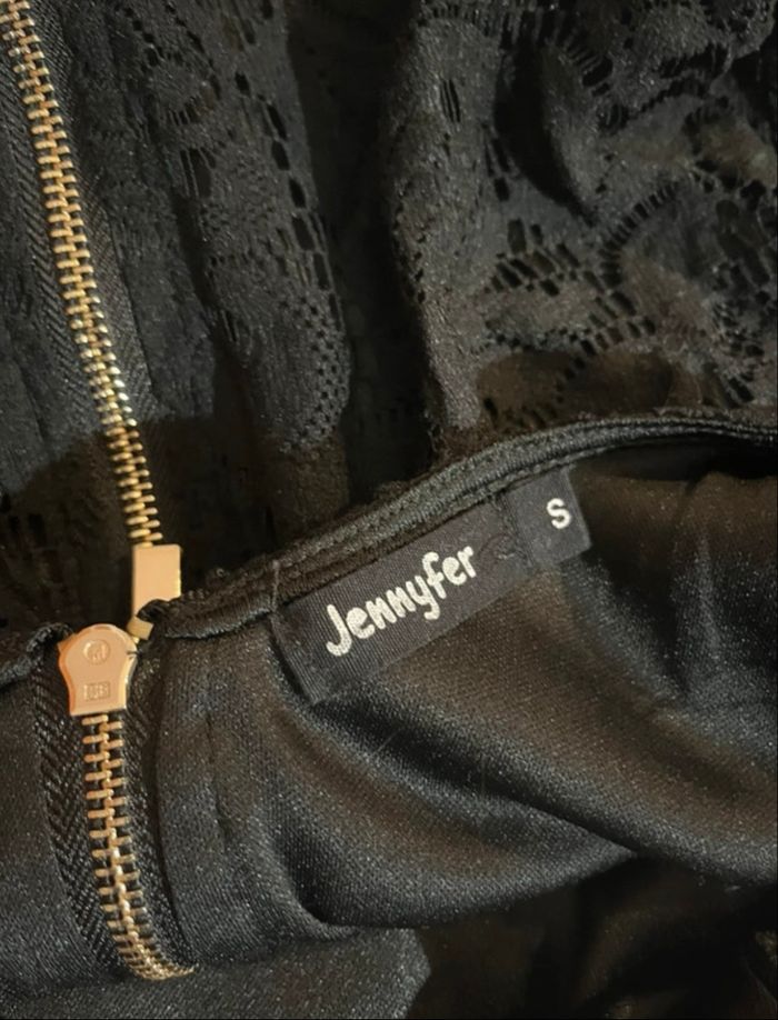 Robe dentelle - photo numéro 3