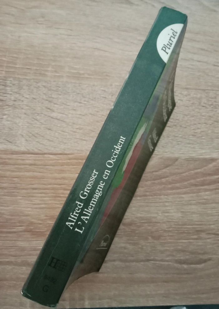 Alfred Grosser 📚 L'Allemagne en Occident - photo numéro 3