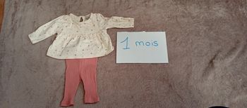 Ensemble fille 1 mois