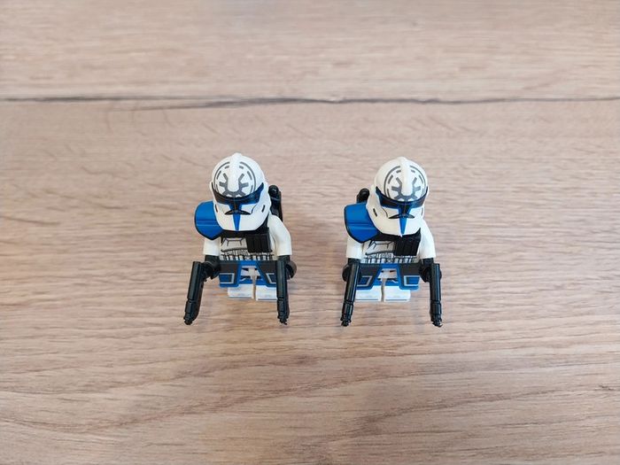 Figurines type lego 2 clones de la 501ème star wars - photo numéro 4