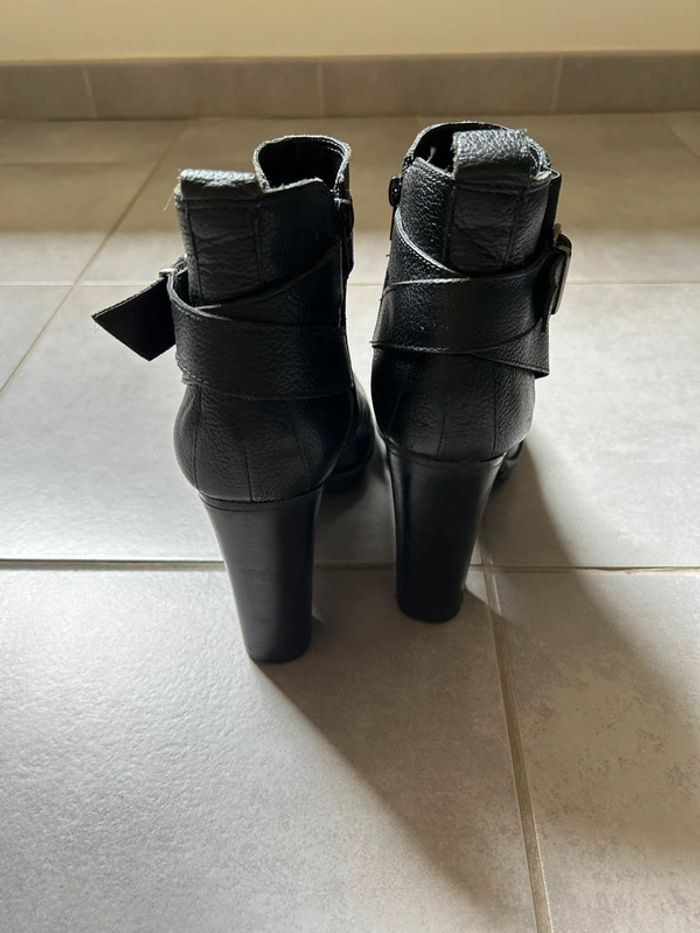 Bottines noires à talon taille 40 Minelli - photo numéro 3