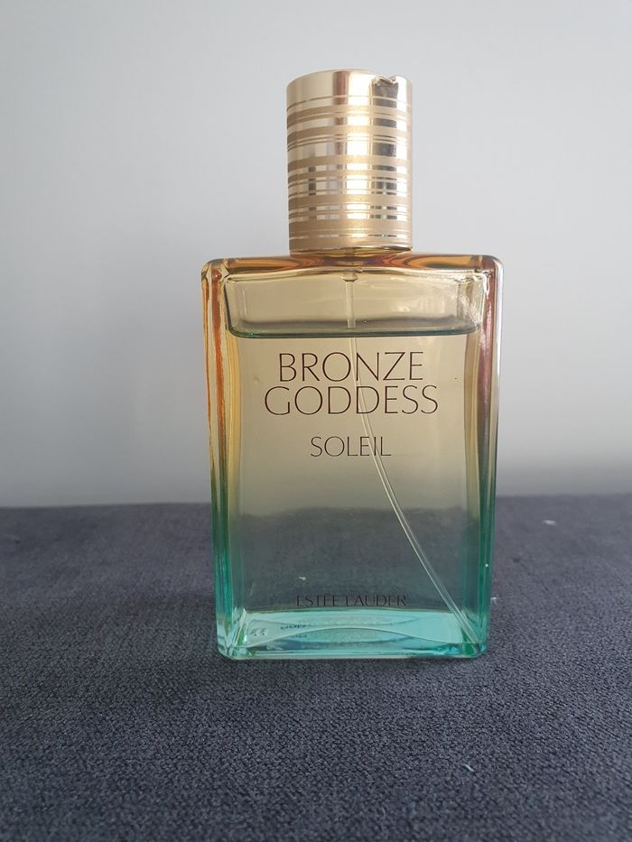 Bronze goddess soleil estee lauder