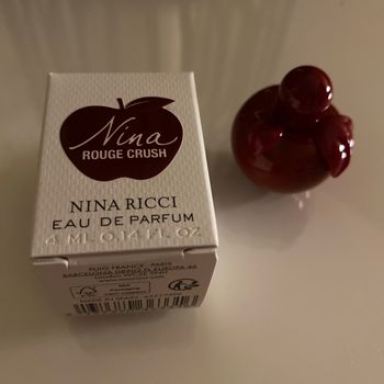 Miniature parfum Nina ricci