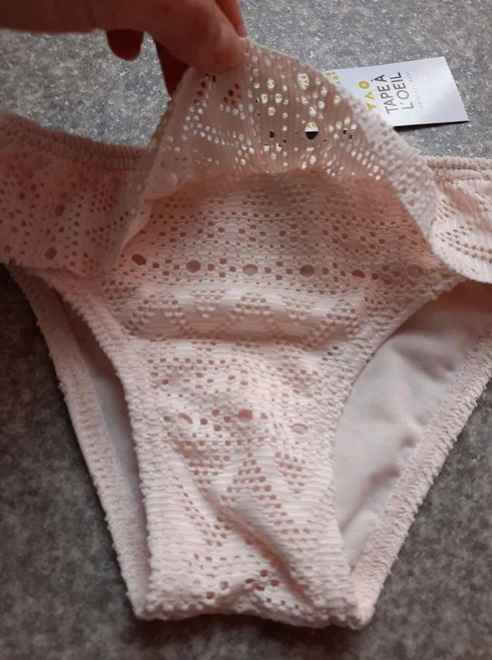 Tao maillot de bain neuf
Taille 23 mois - photo numéro 2