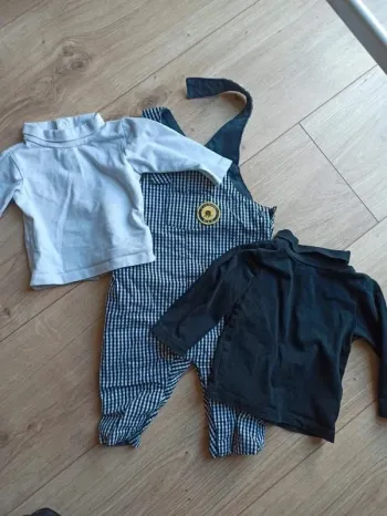 Ensemble salopette t-shirt manche longue