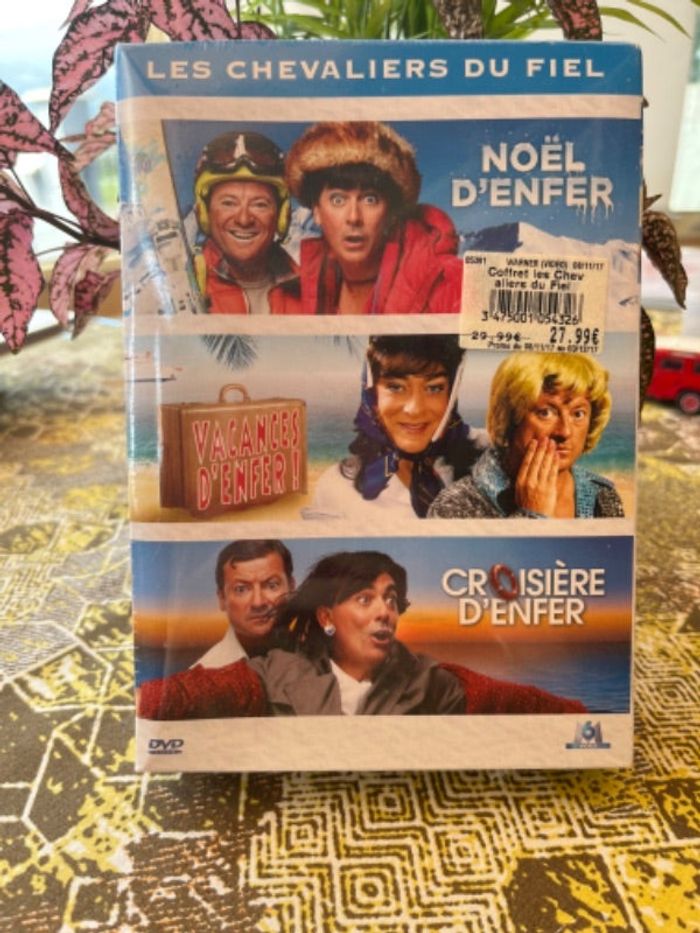 Lot de 3 dvd Les chevaliers du fiel