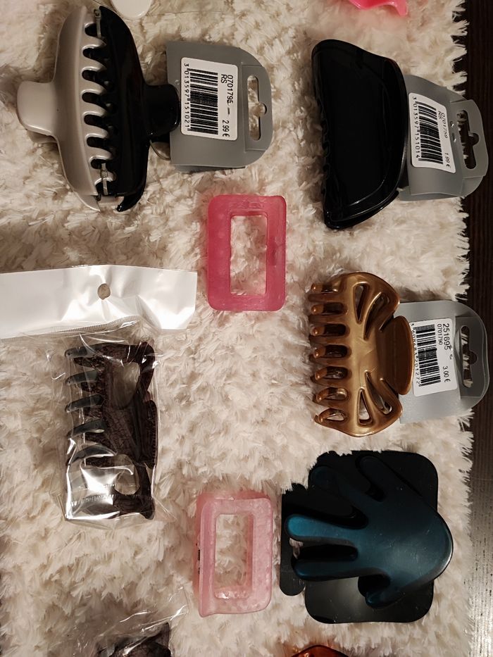 Lot de 14 pinces et barettes cheveux fille - photo numéro 2