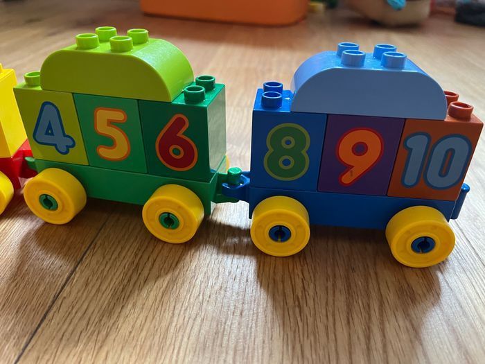 Le train des chiffres - Apprendre à compter - photo numéro 4
