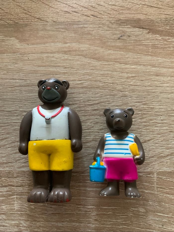 5 figurines petit ours brun à la plage - photo numéro 2