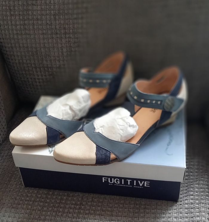 Chaussure escarpin Fugitive Tolua Metal Navy pointure 40 - photo numéro 2