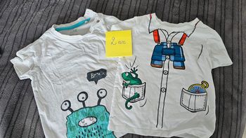 Lot de 2 t shirt 2 ans