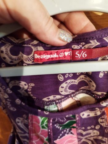 Robe Desigual t 5/6 ans