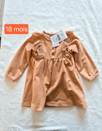 Robe camel vertbaudet 18 mois