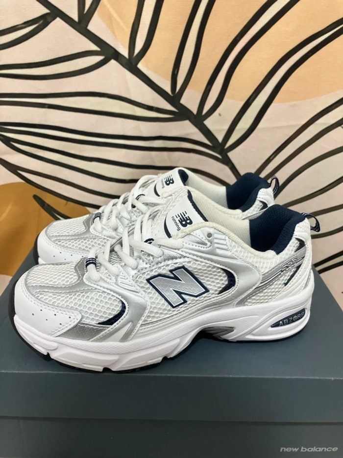 New Balance 530 Blanc 42 - photo numéro 3